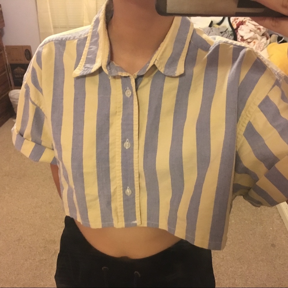 Vintage cropped shirt